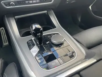 X5 xDrive 45e M-Sport HUD Parkass+ Laser DrivAss
