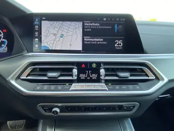 X5 xDrive45e M Sportpaket Alarm 22LM DAB Memory