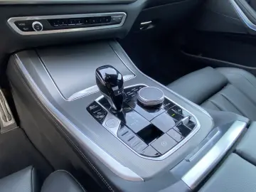 X5 xDrive45e M Sportpaket Alarm 22LM DAB Memory