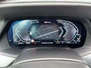 X5 xDr45e M-Sport HUD Digitales Cockpit Memory S