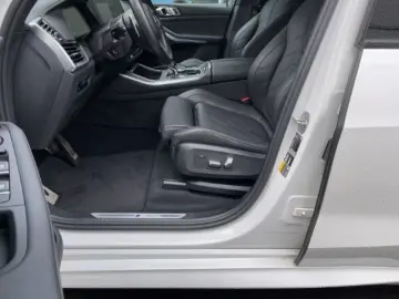 X5 xDr45e M-Sport HUD Digitales Cockpit Memory S
