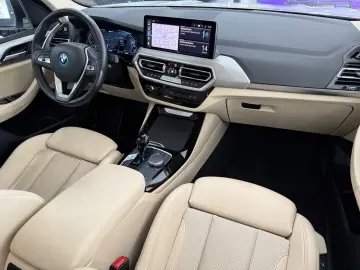 X3 xDrive 30e*PANO*KAMERA*AHK*HIFI*LEDER*1.HAND*