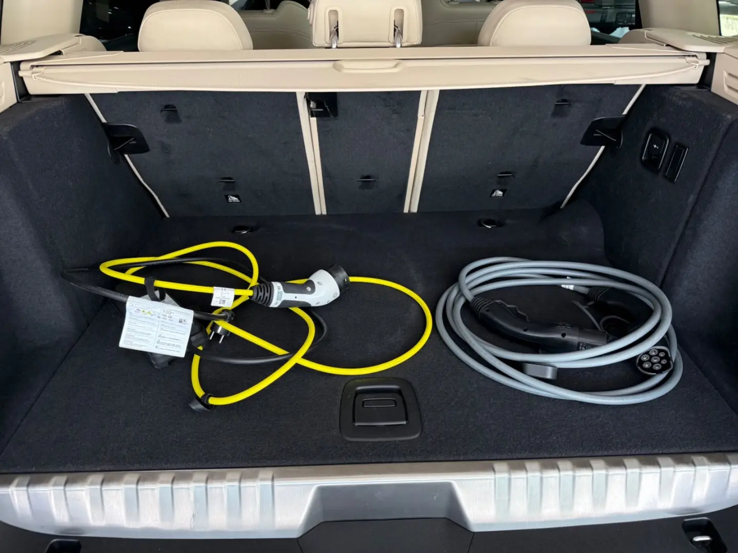 X3 xDrive 30e*PANO*KAMERA*AHK*HIFI*LEDER*1.HAND*