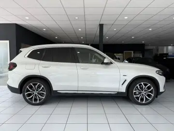 X3 xDrive 30e*PANO*KAMERA*AHK*HIFI*LEDER*1.HAND*