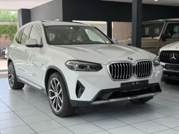 X3 xDrive 30e*PANO*KAMERA*AHK*HIFI*LEDER*1.HAND*