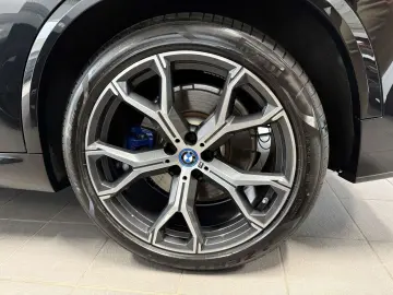 X5 xDrive45e Komf Integral AHK Pano Laser DAB Hi