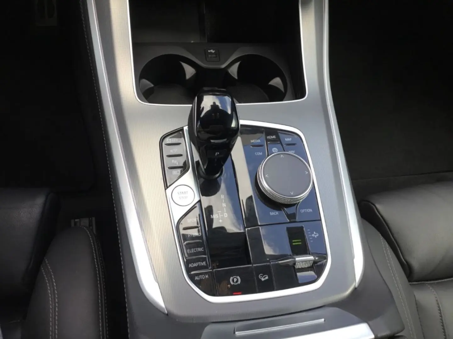 X5 xDrive 45e M-Sport HUD Panodach Navi Leder