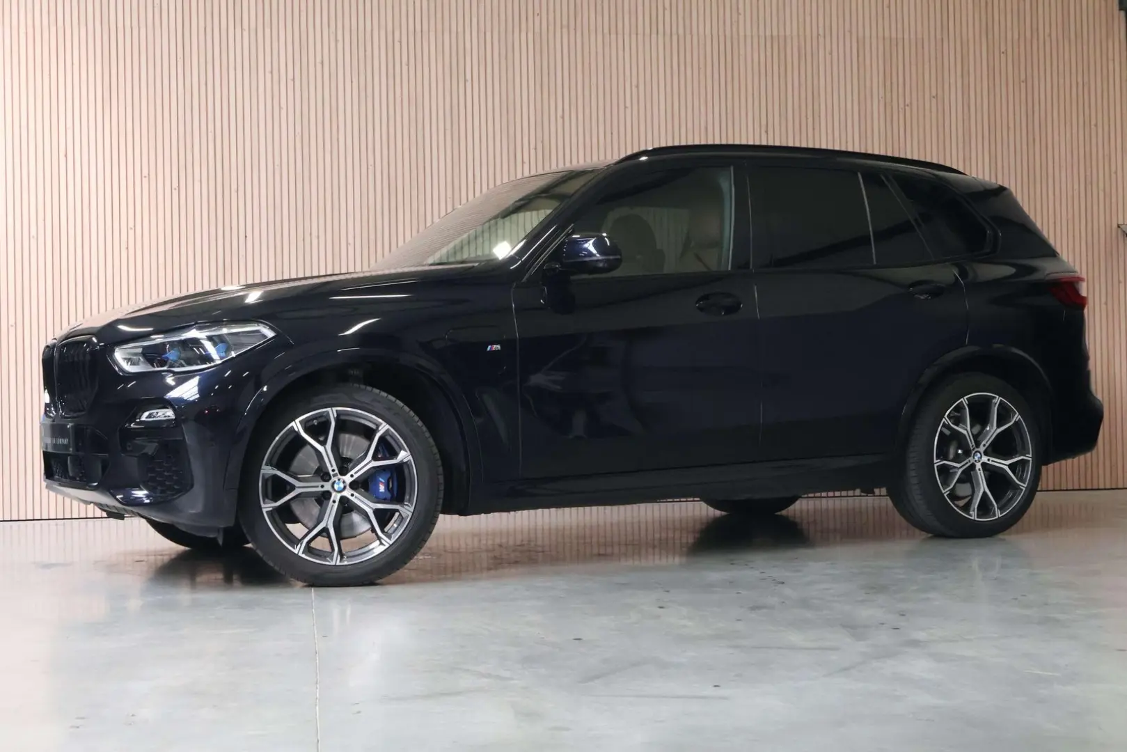 X5 X5 xDrive45e| M-pakket| AHK| HUD| DAB| Pano| 