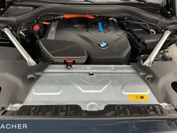 X3 xDrive 30e A AHK,Autom