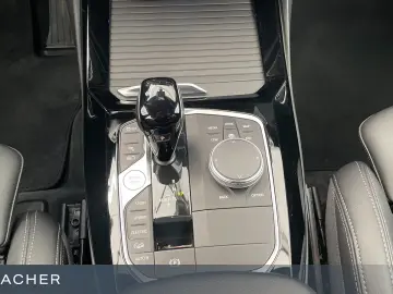 X3 xDrive 30e A AHK,Autom