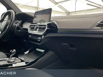 X3 xDrive 30e A AHK,Autom