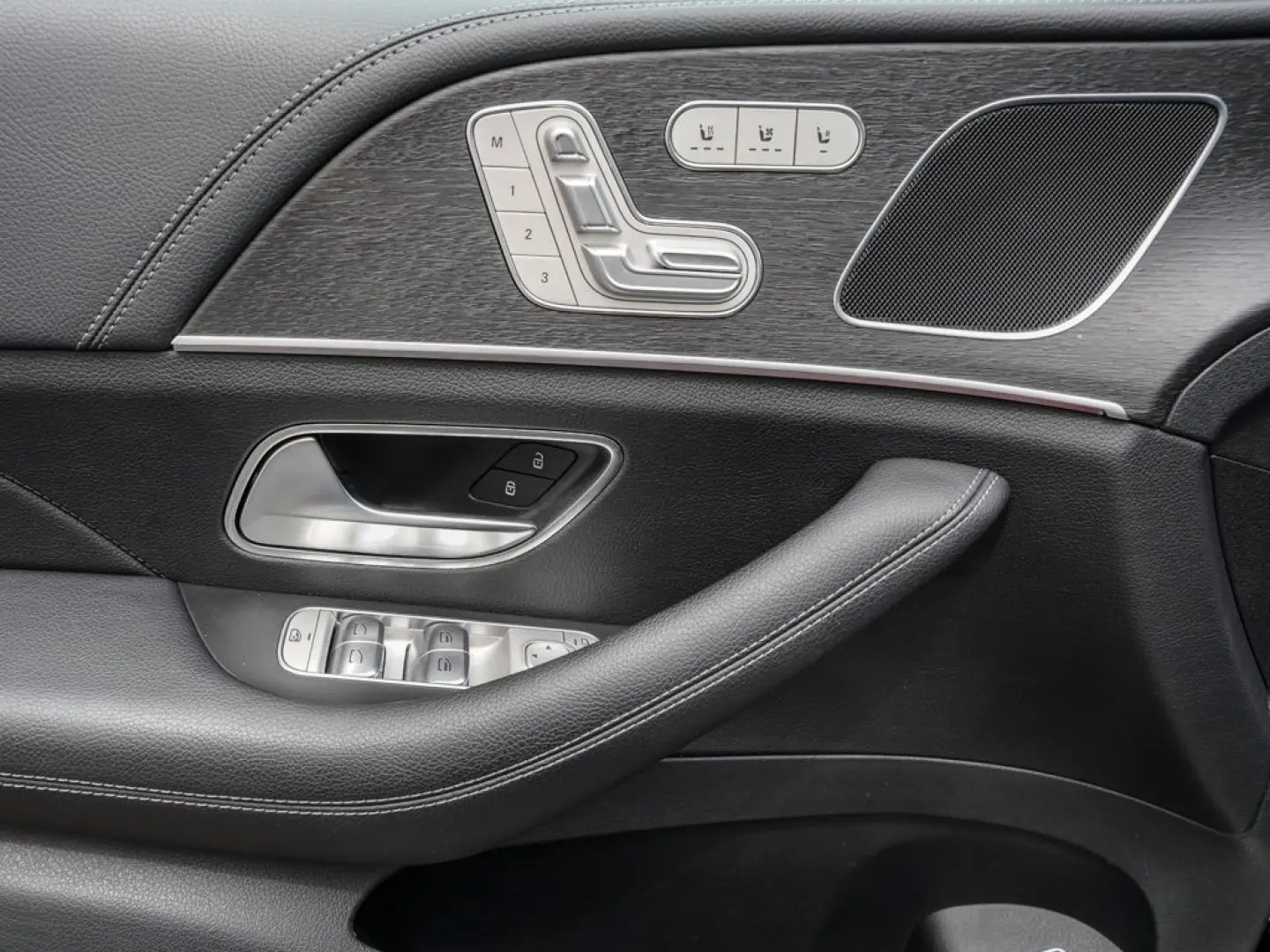 GLE 350 4M MBUX PANORAMA SITZKLIMA HUD MEMORY