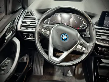 X3*xDRIVE*30e*HiFi*VOLL-LEDER*CONNECTED*DAB*