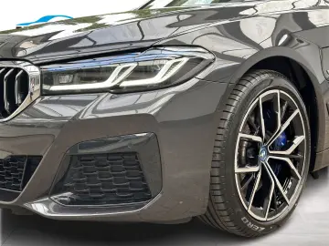 545e xDrive A M Sportpaket Head-Up HK HiFi DAB