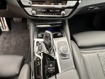 545e xDrive A M Sportpaket Head-Up HK HiFi DAB