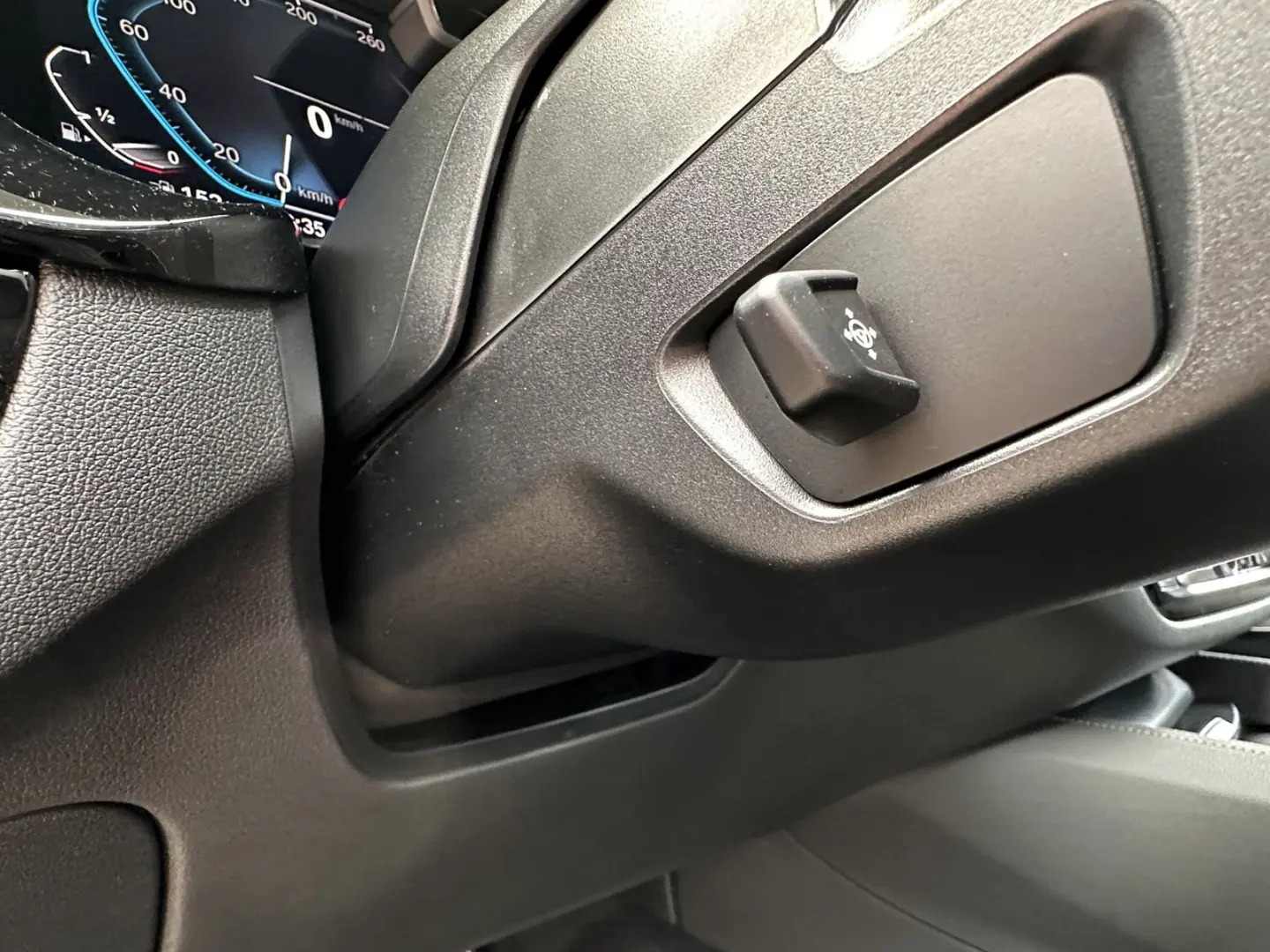 545e xDrive A M Sportpaket Head-Up HK HiFi DAB