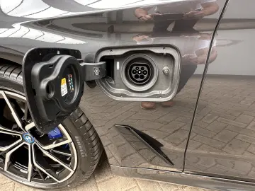 545e xDrive A M Sportpaket Head-Up HK HiFi DAB