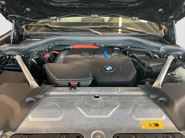 X3 xDrive30e Navi Kamera Driv.Assist Sportsitze