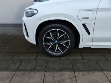 X3 xDrive30e AT M Sportpaket Shadow Line SoH