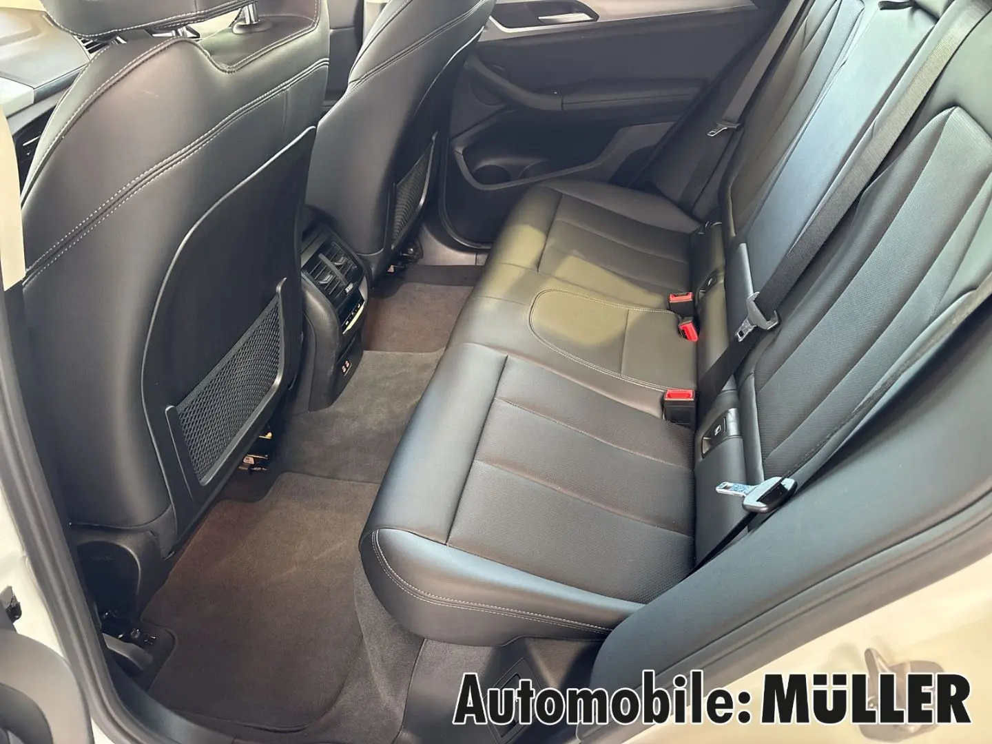 BMW X4 xDrive20i