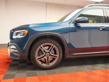 Mercedes-Benz GLB 250 4MATIC AMG