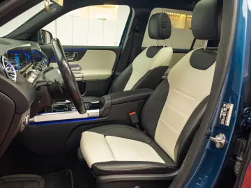 Mercedes-Benz GLB 250 4MATIC AMG