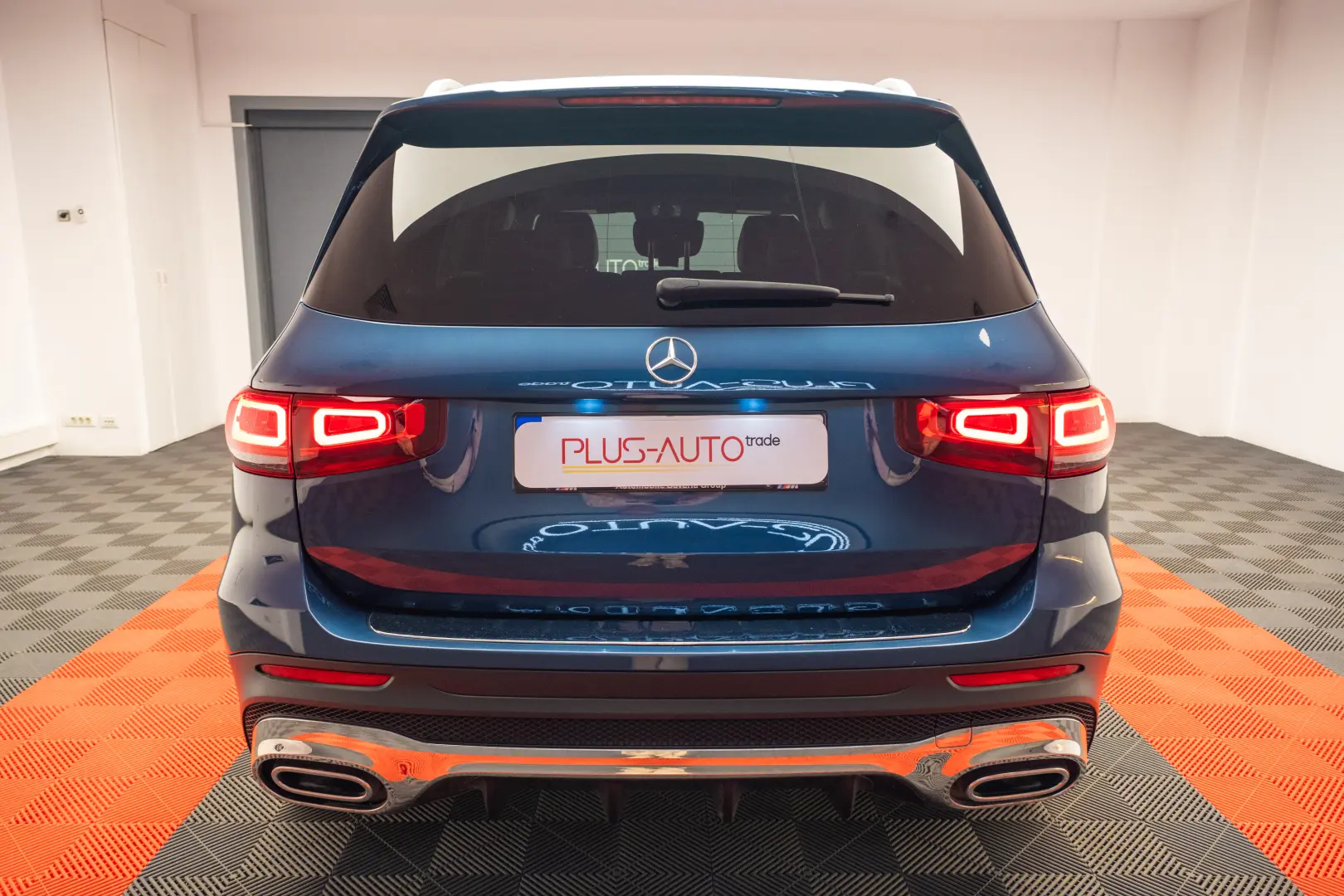 Mercedes-Benz GLB 250 4MATIC AMG