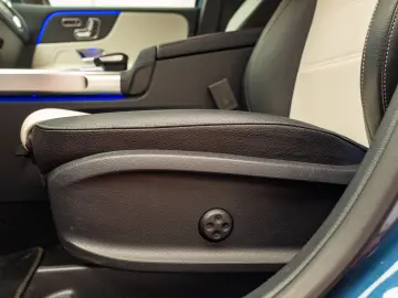Mercedes-Benz GLB 250 4MATIC AMG