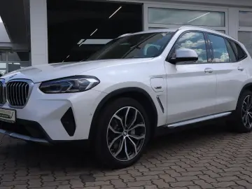X3 xDrive30e SHZ Hihi DAB Ambiente Head-Up Laser