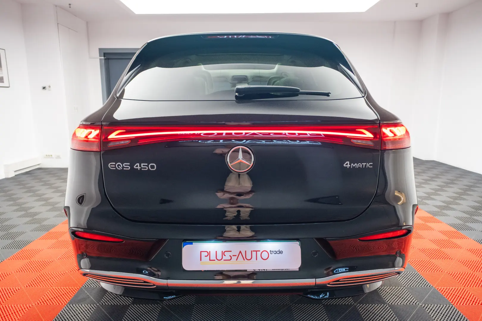 Mercedes Benz EQS 450 4MATIC