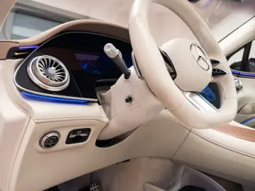 Mercedes Benz EQS 450 4MATIC
