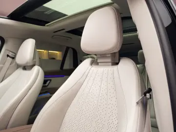 Mercedes Benz EQS 450 4MATIC