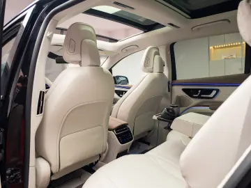 Mercedes Benz EQS 450 4MATIC