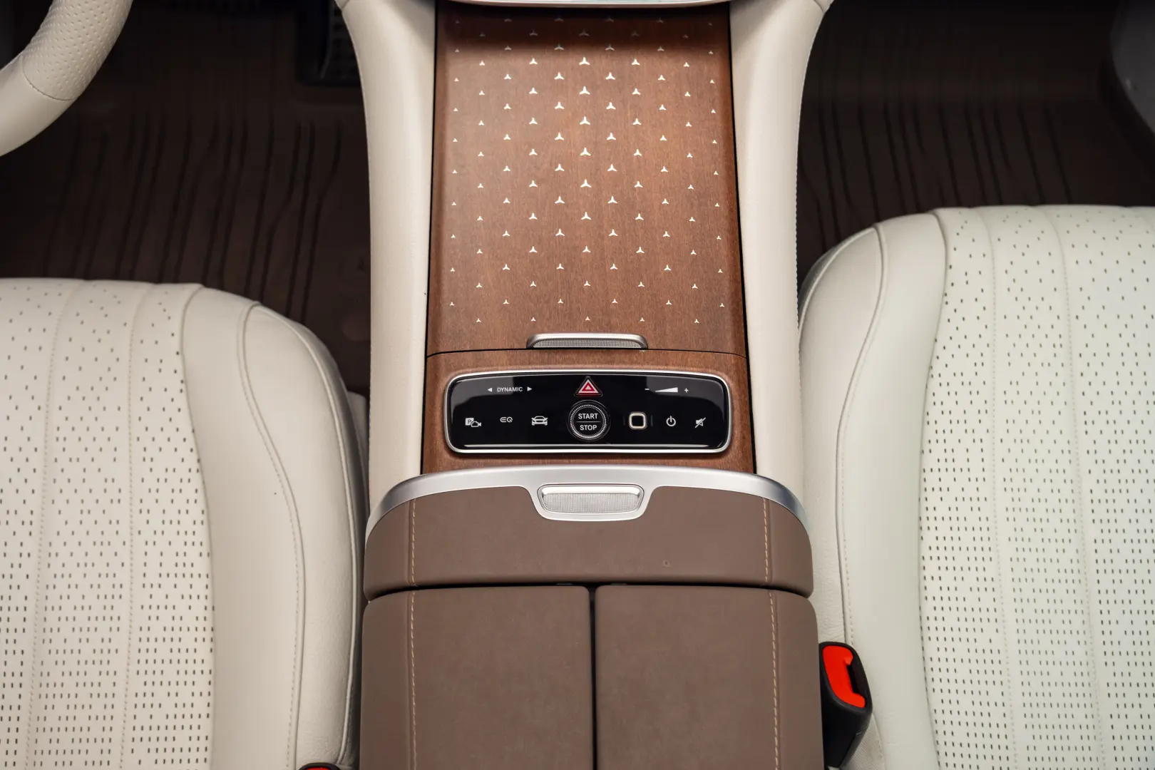 Mercedes Benz EQS 450 4MATIC