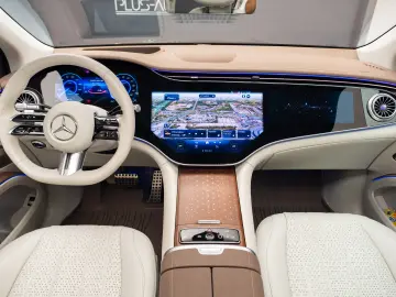 Mercedes Benz EQS 450 4MATIC