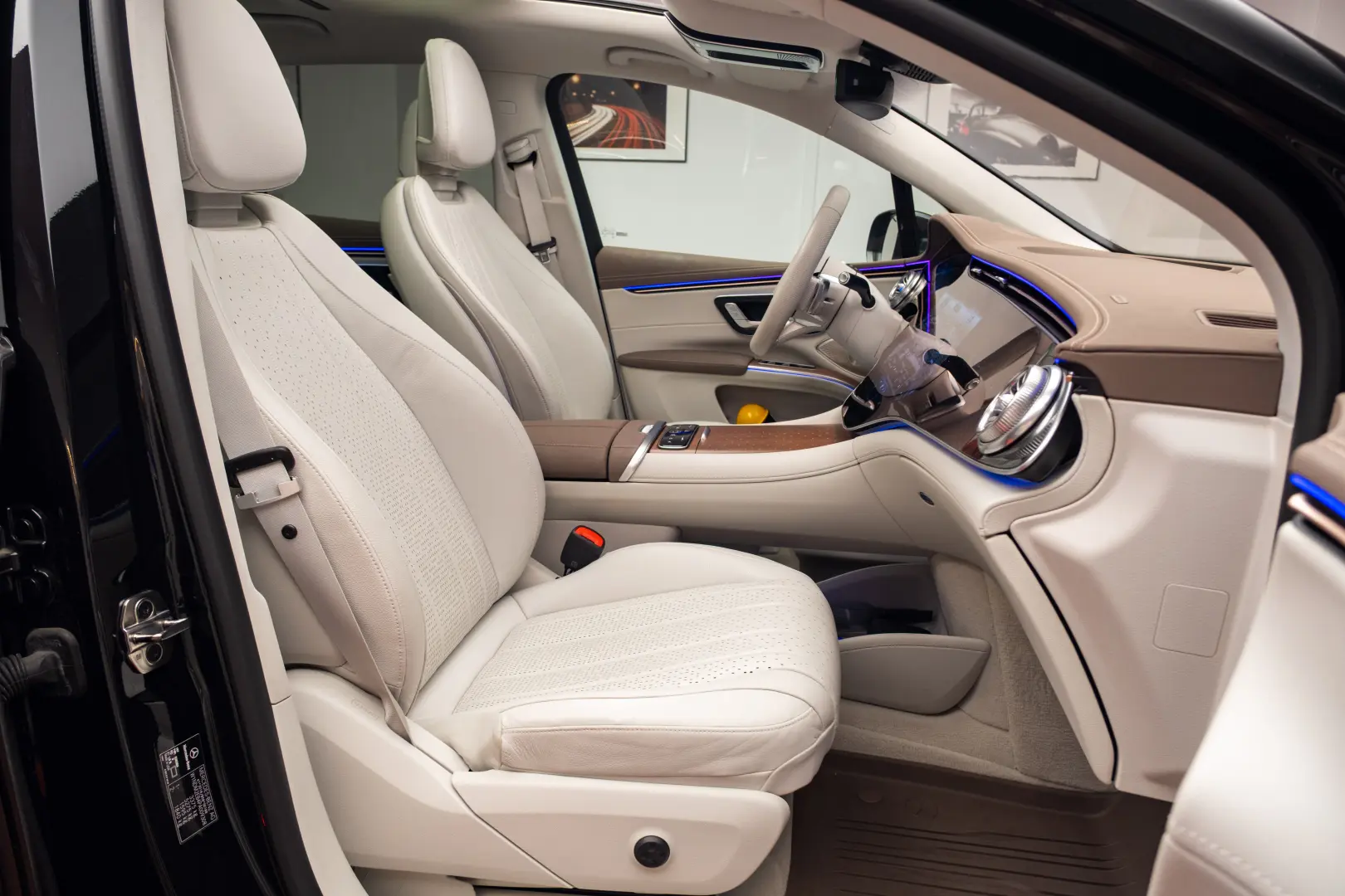 Mercedes Benz EQS 450 4MATIC