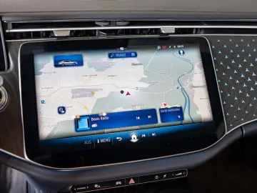 E 220 d Avantgarde Advanced Distr. LED Navi Kame
