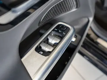 E 220 d Avantgarde Advanced Distr. LED Navi Kame