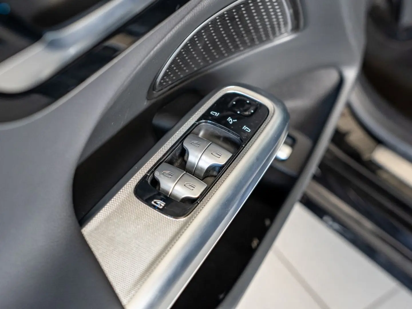 E 220 d Avantgarde Advanced Distr. LED Navi Kame