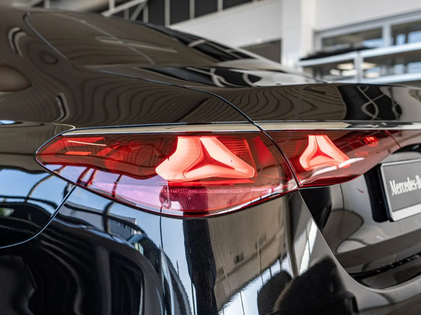 E 220 d Avantgarde Advanced Distr. LED Navi Kame