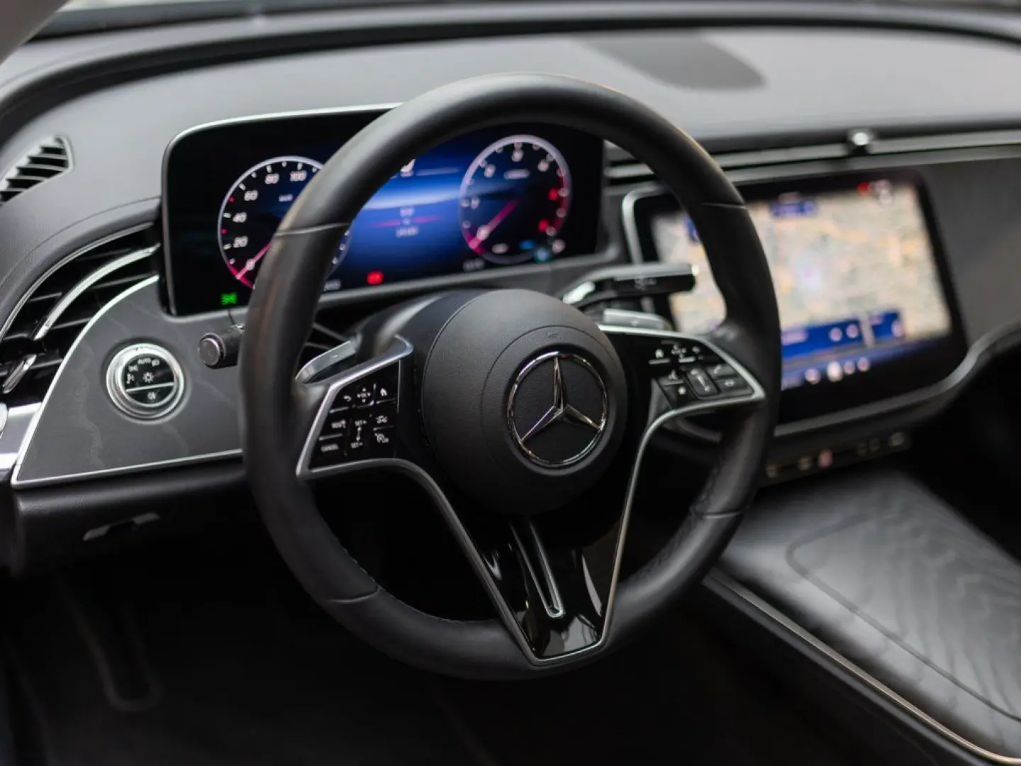 E 220 d Avantgarde Advanced,LED,Pano,Distr,Totw