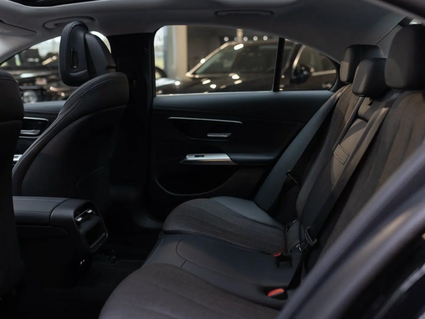 E 220 d Avantgarde Advanced,LED,Pano,Distr,Totw