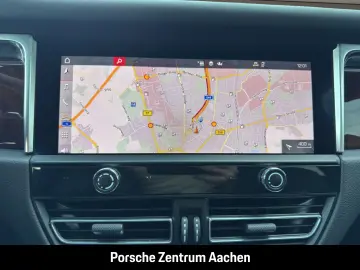 Macan BOSE Sportabgasanlage Abstandstempomat LED
