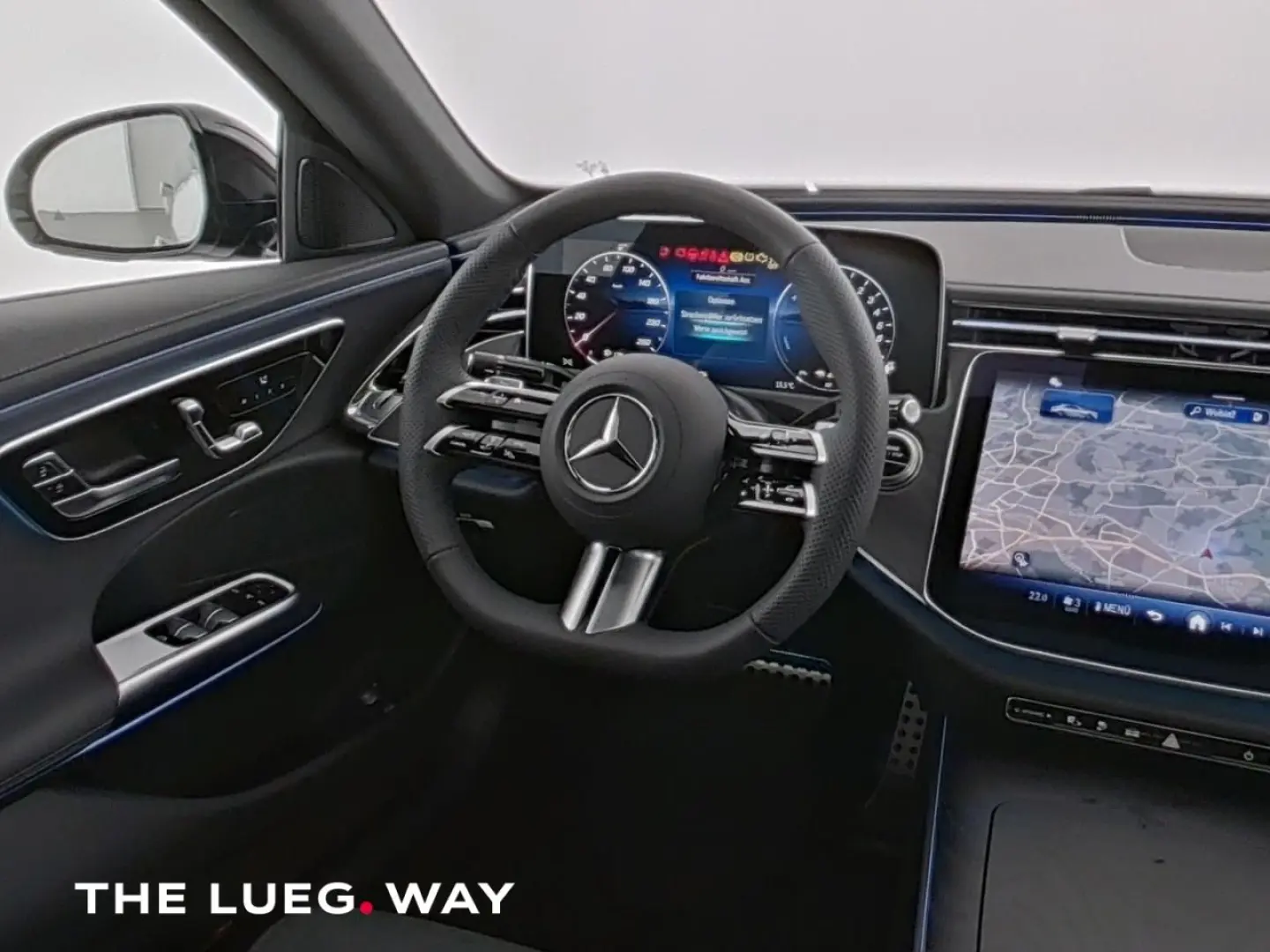 E 300 e 4M AMG+NIGHT+PANO+AHK+DC-LADEN+DIG.LIGHT