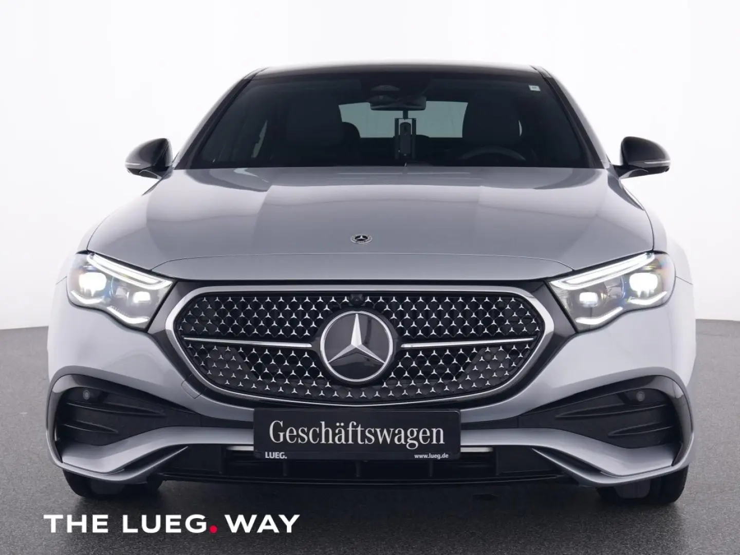 E 300 e 4M AMG+NIGHT+PANO+AHK+DC-LADEN+DIG.LIGHT