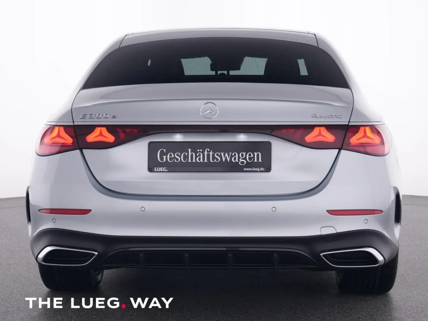 E 300 e 4M AMG+NIGHT+PANO+AHK+DC-LADEN+DIG.LIGHT