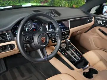Porsche MACAN*CAMERA*CHRONO*ACC*LED*