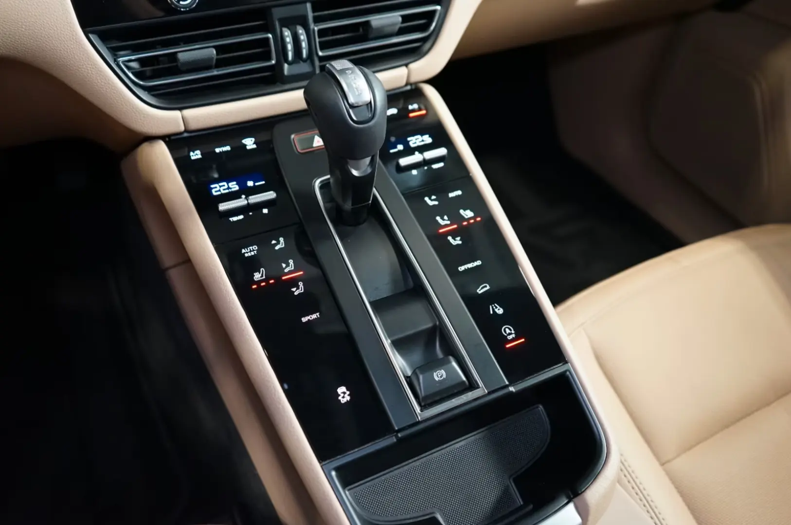 Porsche MACAN*CAMERA*CHRONO*ACC*LED*