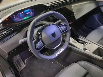 408 GT Plug-In Hybrid AT8 180PS *SCHIEBEDACH*