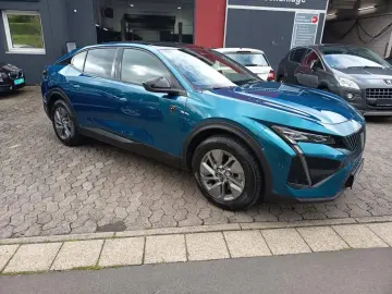 408 Hybrid 225 GT ACC Keyless Sitzheizung LED